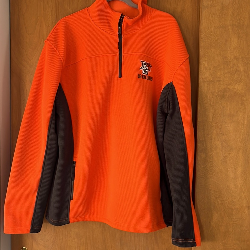 Bowling Green half zip fleece lined pullover.